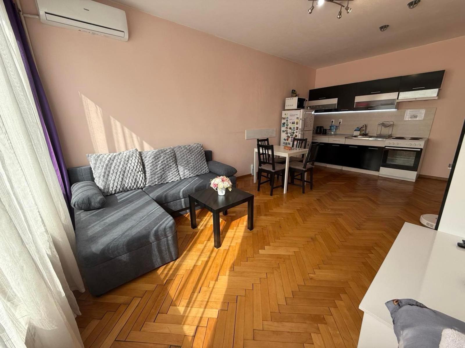 Lovely City Center 1Bd, 1Bt Apartment Sófia Exterior foto